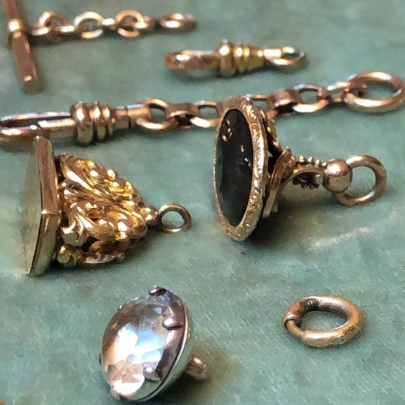 Georgian Victorian gold charm necklace - Picture 12 of 16